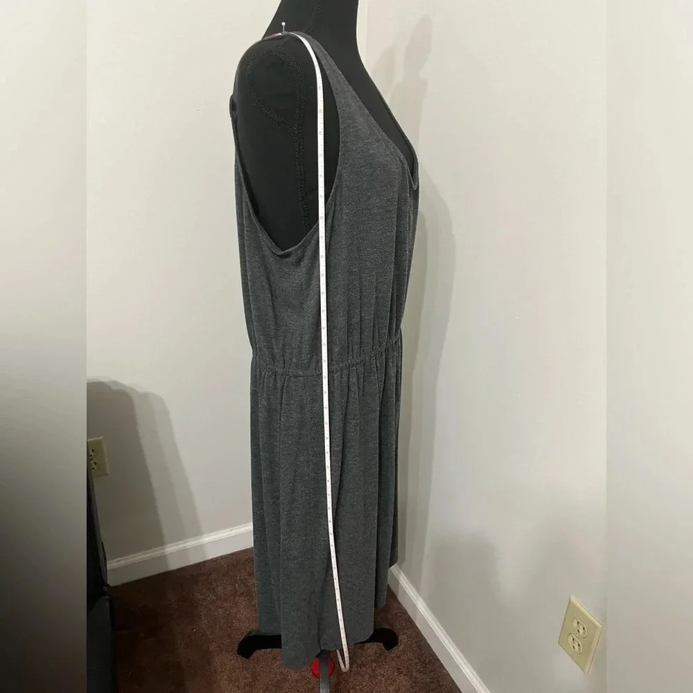 OLD NAVY XL Grey Sport Dress with Razor Back and Elastic Waist. - Picture 3 of 7